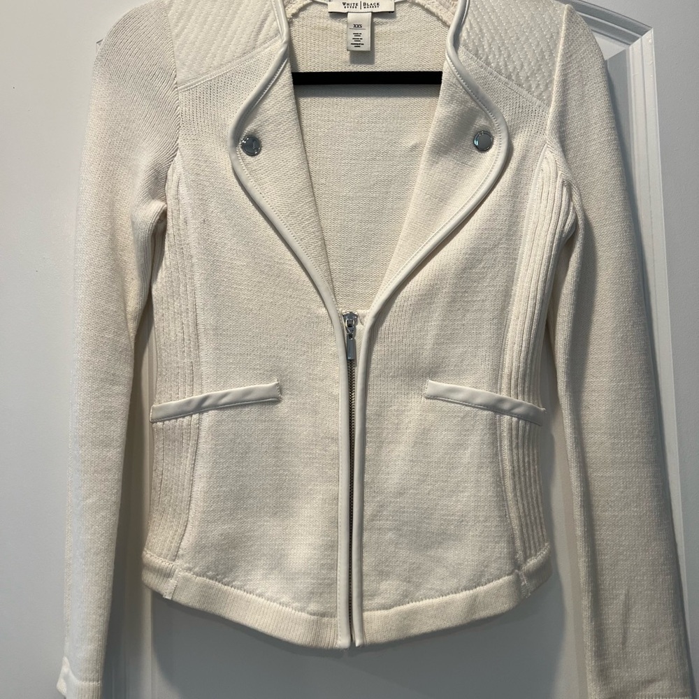 White House Black Market - Women’s  White Knit Sweater Zip-Up Jacket XXS